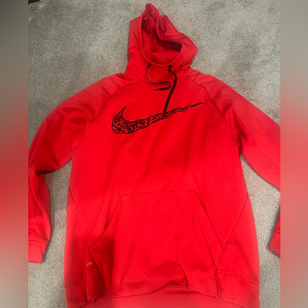 Men Nike hoodie